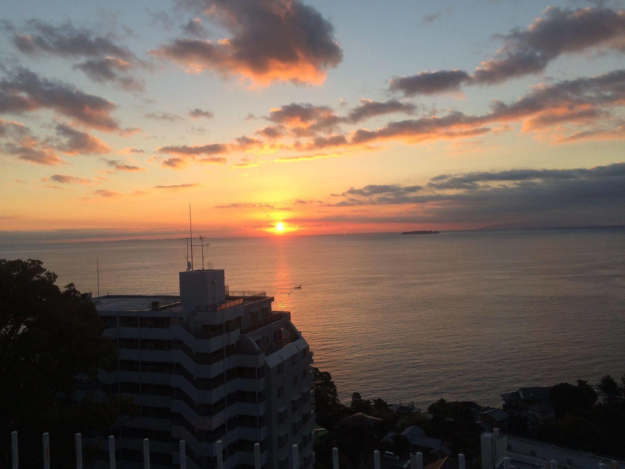 Breezbay Seaside Resort Atami Atami  Kültér fotó